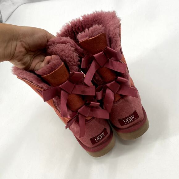 UGG Australia pink sherpa lined bow boots - Picture 5 of 8